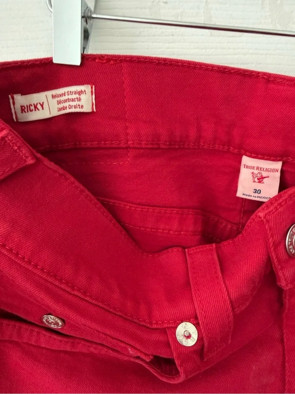True Religion Mens Red Cropped Denim Bermuda Shorts size 30